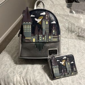 NWT Loungefly Harry Potter Hogwarts Castle Mini Backpack and wallet set